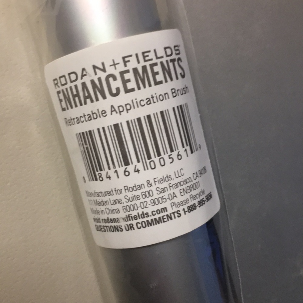 Rodan + Fields Enhancements Application Brush NIB